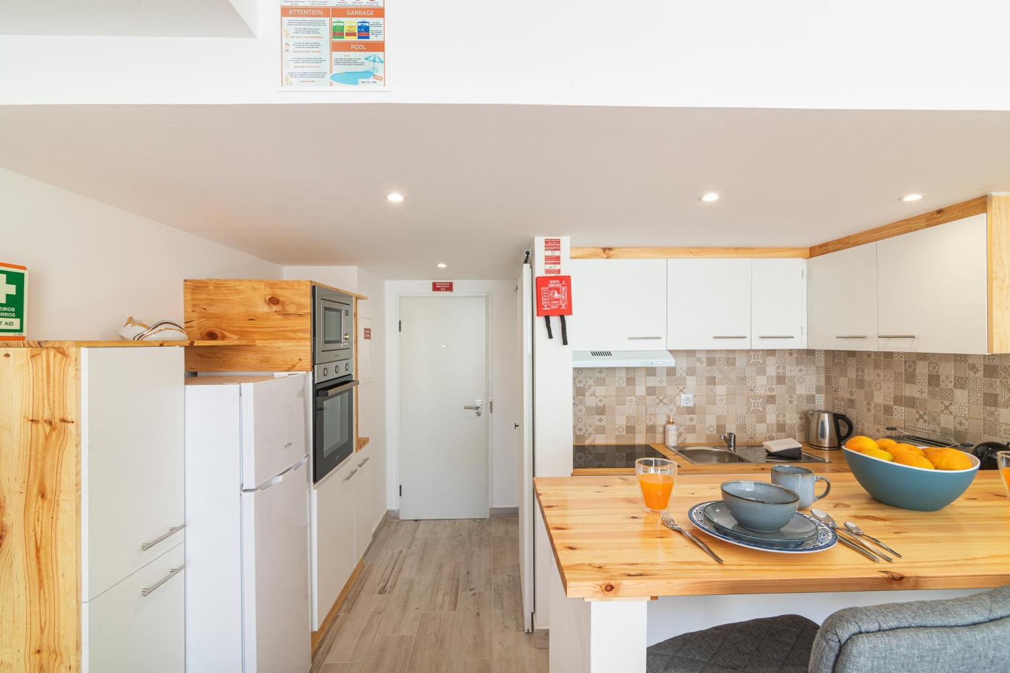 Apartment Flat With Pool T2 Duplex Montechoro Albufeira